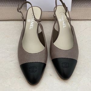 Brand New Chanel slingback kitten heel size 38.5/8